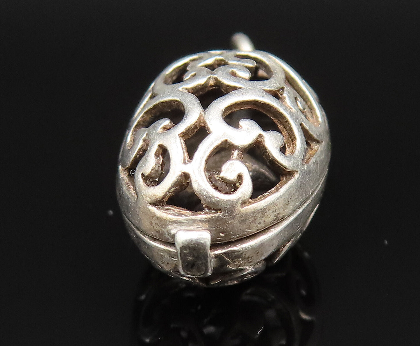 925 Sterling Silver  Vintage Open Scroll Sphere Pendant (OPENS)  PT20909