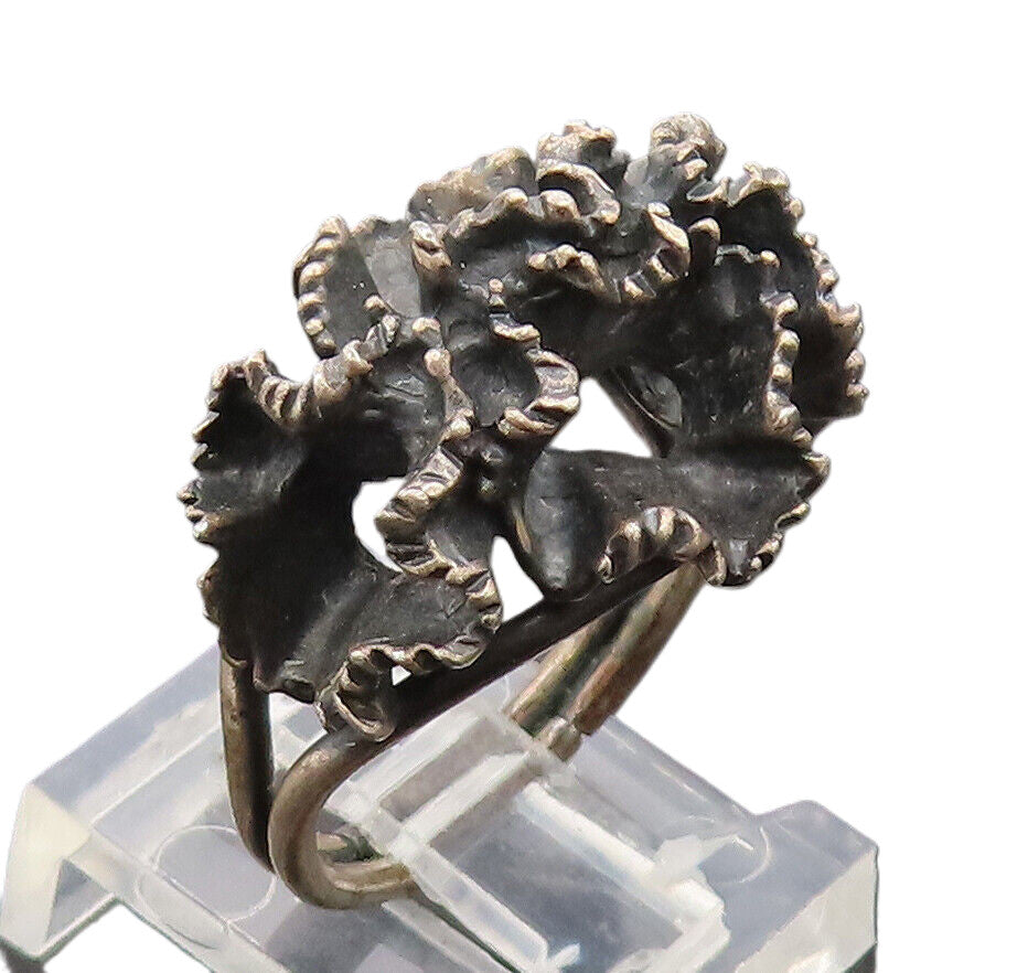 925 Sterling Silver  Vintage Brutalist Swirly Carved Solid Ring Sz 5  RG27421