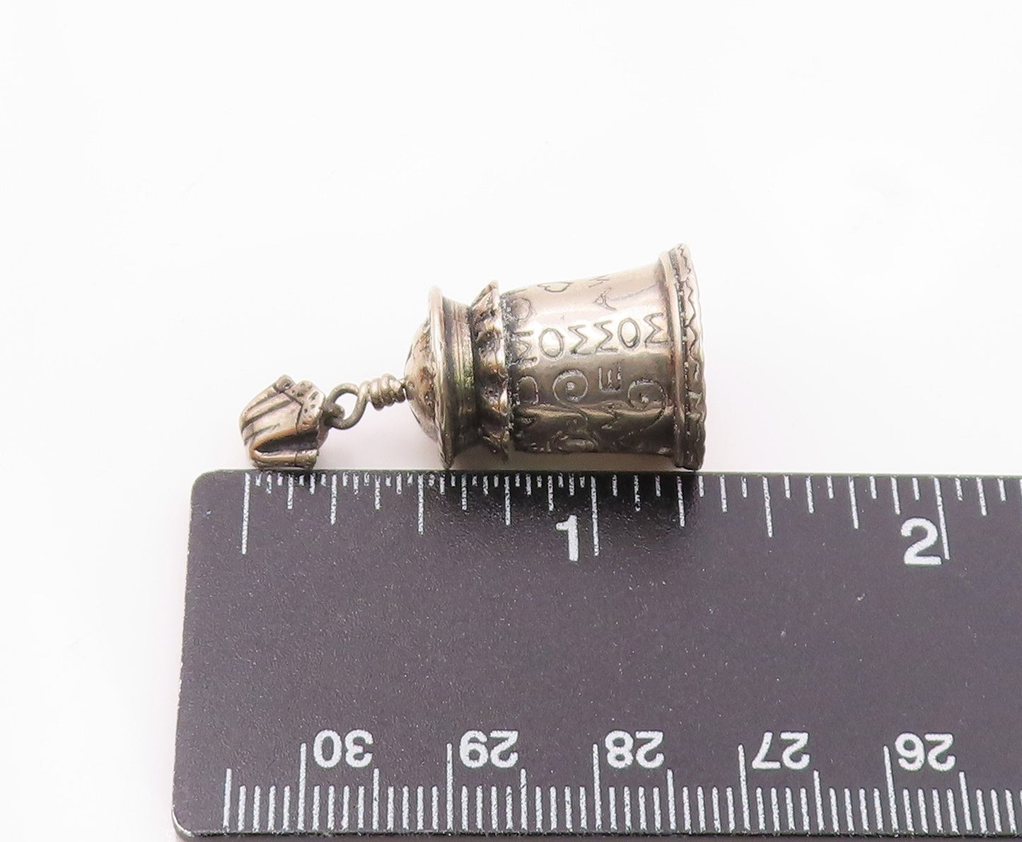 925 Sterling Silver  Vintage Shiny Etched Grandmother Love Pendant  PT17571