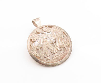 925 Sterling Silver Vintage Brooch Pin Carved Andean Family Portrait  BP12266