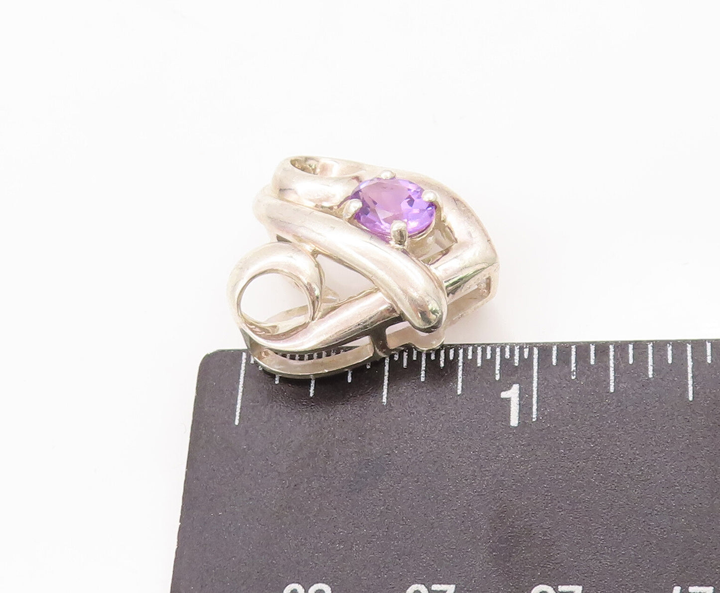 925 Sterling Silver Vintage Pendant Swirled Carved Amethyst Love Heart  PT23069