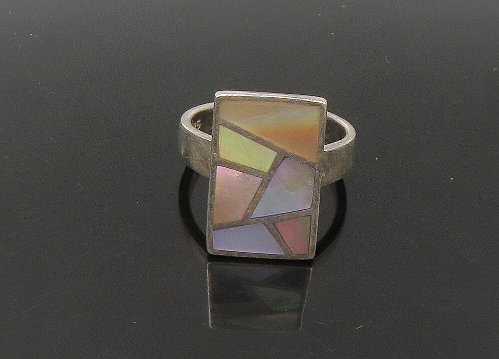 925 Sterling Silver  Vintage Inlaid Mother Of Pearl Band Ring Sz 7  RG22262