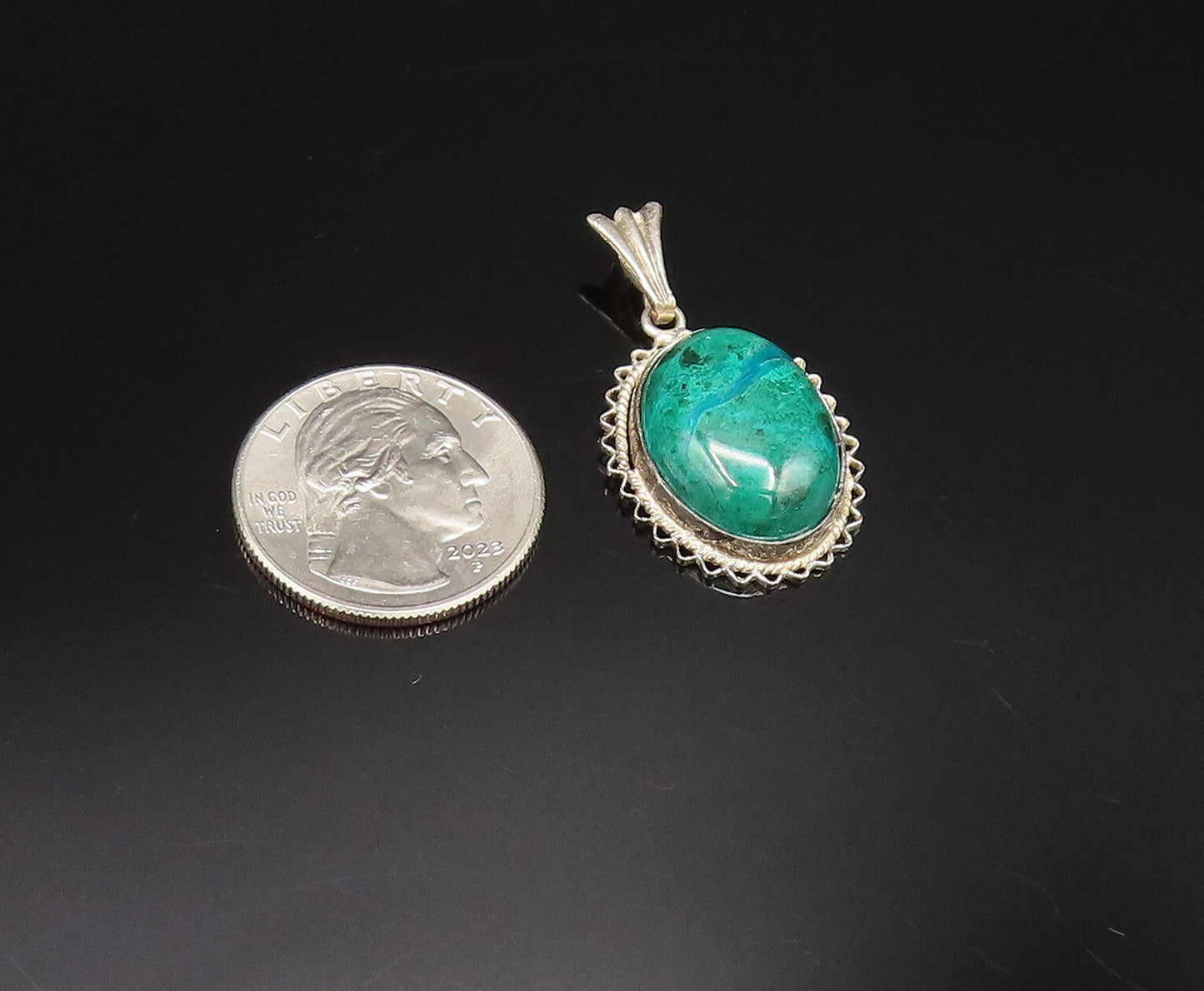 925 Silver  Vintage Wavy & Twisted Rope Edge Chrysocolla Pendant  PT21458