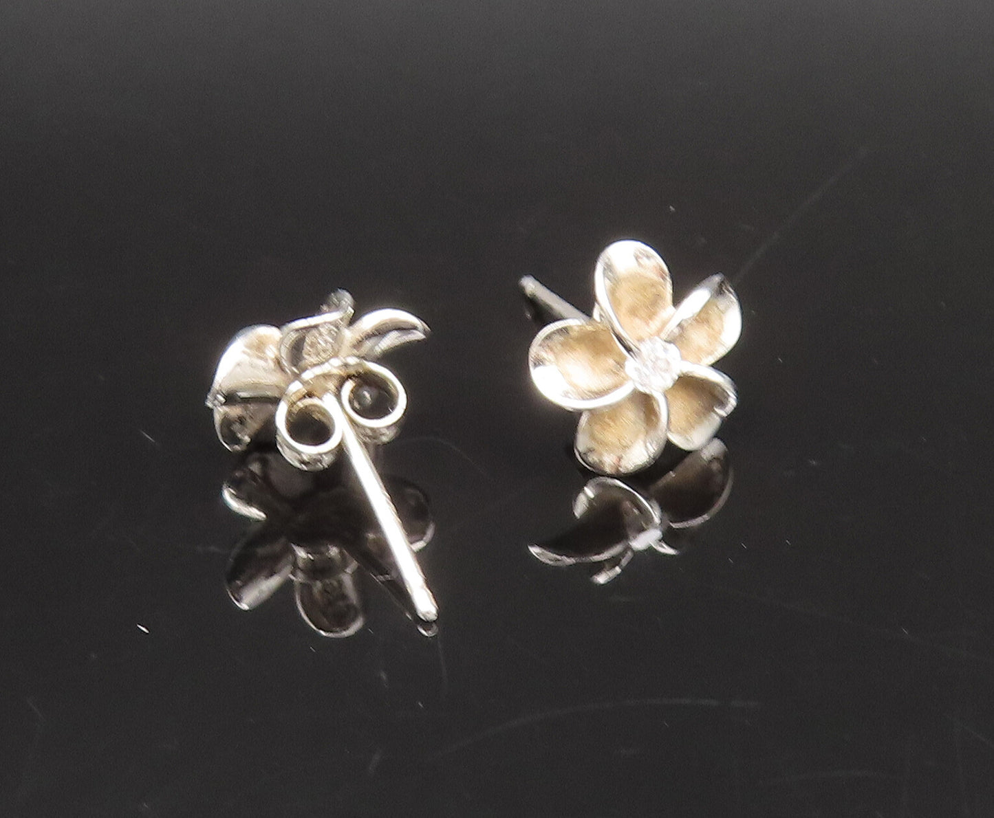 925 Sterling Silver Vintage Dainty Cubic Zirconia Flower Stud Earrings EG12275
