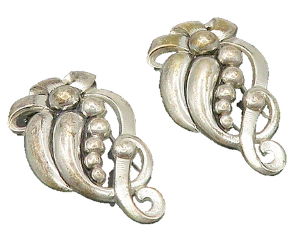 TAYLORD 925 Sterling Silver  Vintage Smooth Ribbon Swirl Fur Clips  TR2847