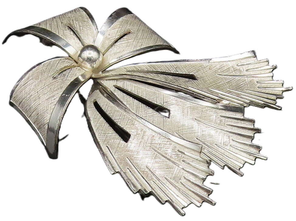 GERMANY 925 Silver  Vintage Textured Ribbon Bow Tie Dome Brooch Pin  BP9741