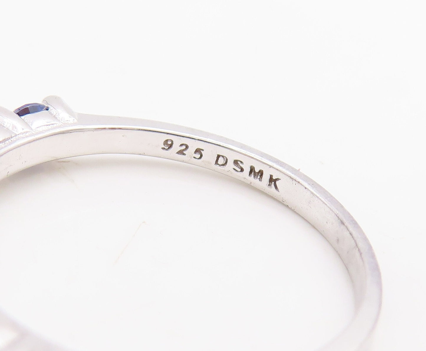 925 Sterling Silver Vintage Ring Round Cut Blue & White CZ Band  Sz 7.5  RG30523