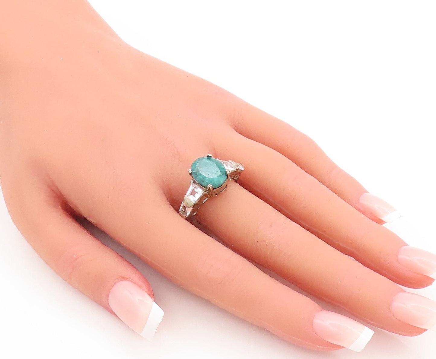 925 Sterling Silver Vintage Ring Oval Cut Emerald & Topaz Inlay  Sz 7  RG29210