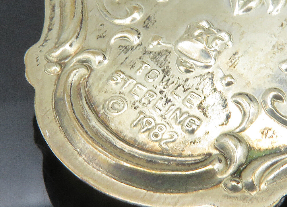 TOWLE 925 Sterling Silver  Vintage Double Sided Floral Pattern Pendant PT16373