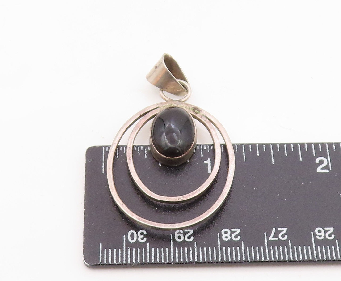 LEE MCCRAY NAVAJO 925 Silver  Vintage Black Onyx Open Oval Pendant  PT15197