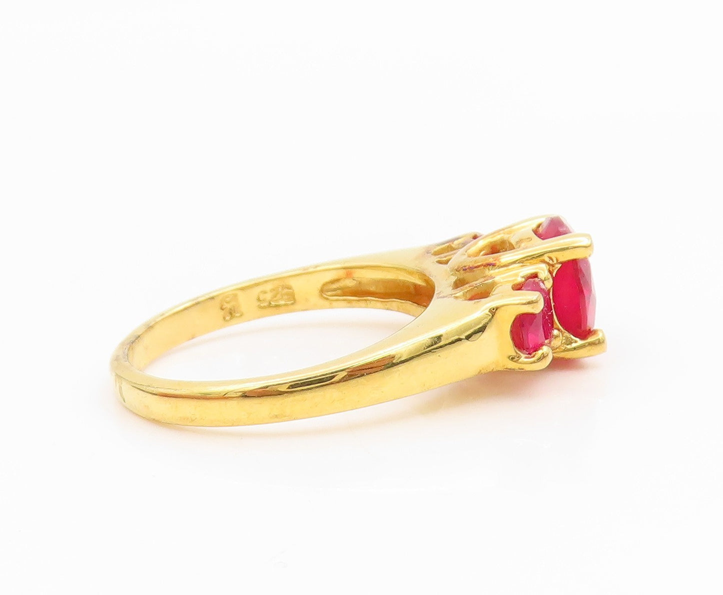 925 Sterling Silver Vintage Ring Gold Plated Three Stone Ruby Band Sz 6 RG35818