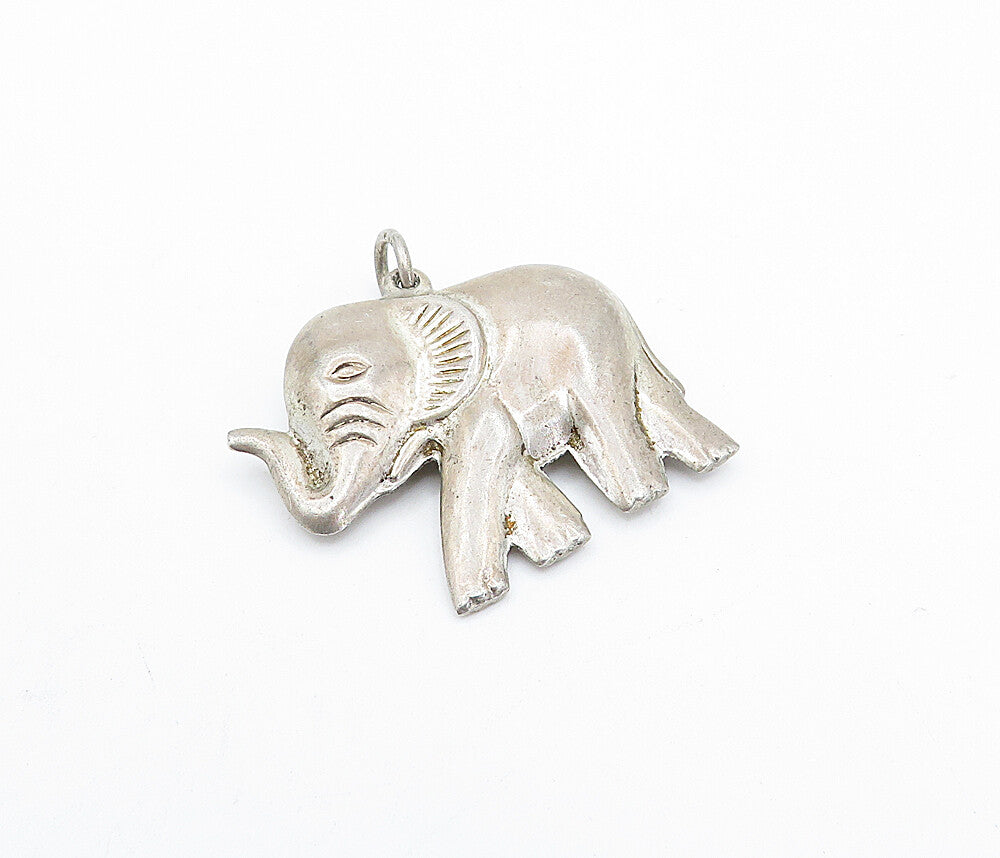 925 Sterling Silver Vintage Hollow Dark Tone Elephant Motif Pendant PT2512