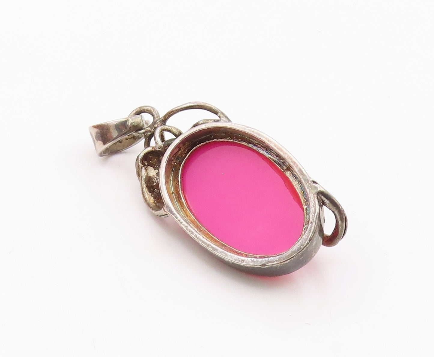 925 Sterling Silver  Vintage Floral Vine Wrapped Pink Stone Pendant  PT7836