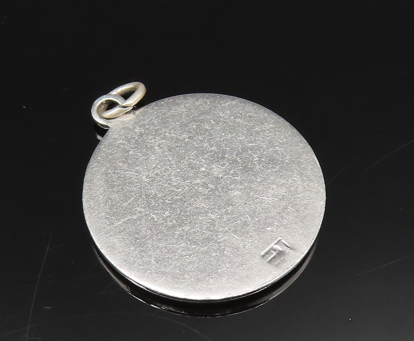 925 Sterling Silver  Vintage Carved Trophy Stand Motif Pendant  PT20920