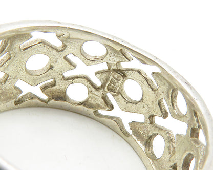 925 Sterling Silver  Vintage XO Hugs & Kisses Cutout Band Ring Sz 8  RG11859