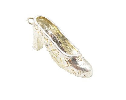 925 Sterling Silver  Vintage Shiny Etched High Heel Shoe Motif Pendant  PT8604
