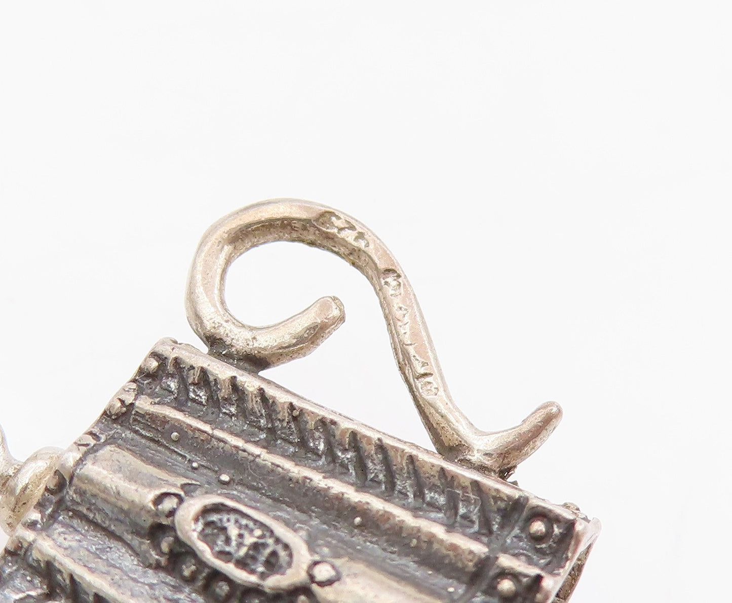 925 Sterling Silver Vintage Earrings Etched Miniature Tea Pot Dangles  EG13688