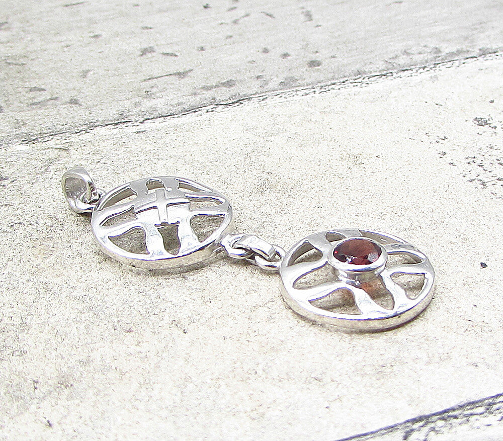 925 Sterling Silver  Faceted Garnet Linked Cross Wheels Drop Pendant  PT1529