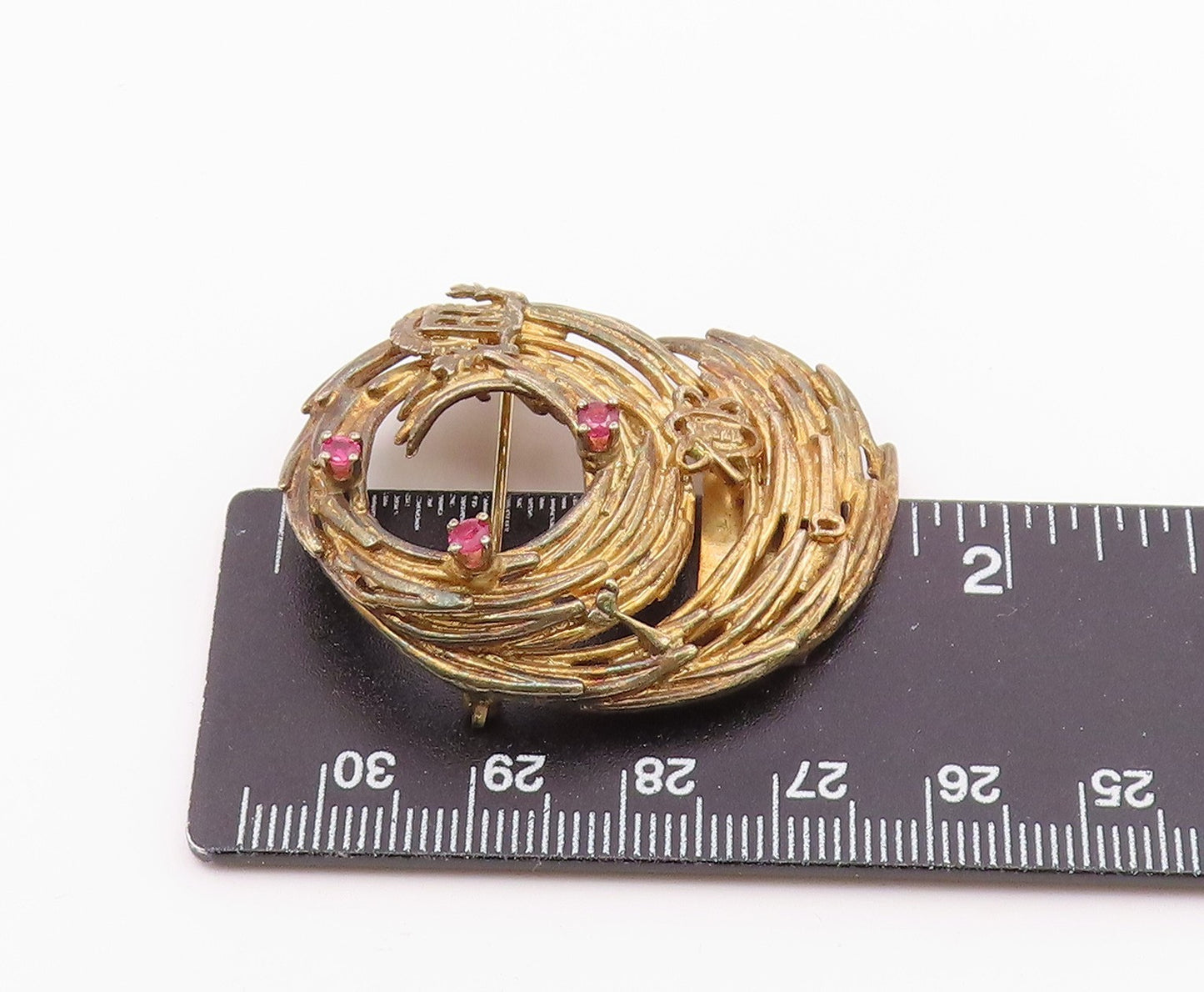 925 Sterling Silver  Vintage Ruby Shiny Sculpted Design Brooch Pin  BP6872
