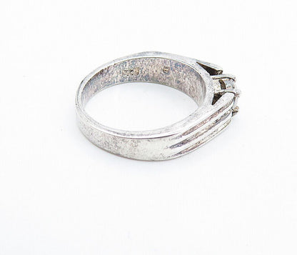 925 Sterling Silver  Vintage Cubic Zirconia Ribbed Solitaire Ring Sz 6  RG6522