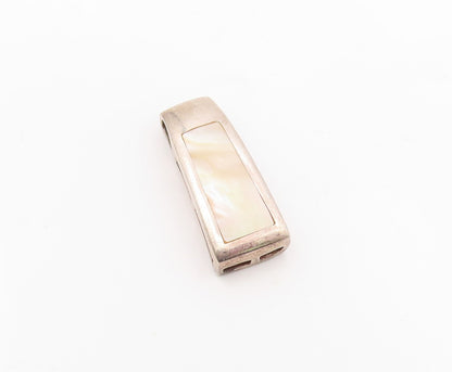 925 Sterling Silver  Vintage Inlaid Mother Of Pearl Smooth Pendant  PT17842