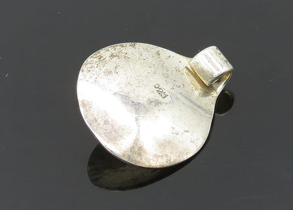 925 Sterling Silver  Vintage Freshwater Pearl Shiny Hammered Pendant  PT16353