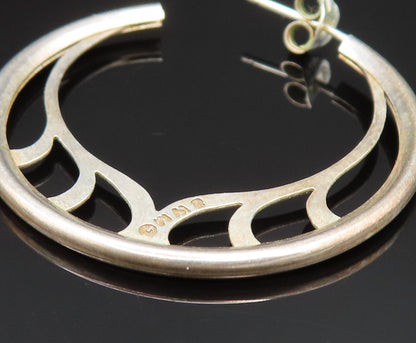 DESIGNER 925 Sterling Silver Vintage Flame Cutout Motif Hoop Earrings EG11822
