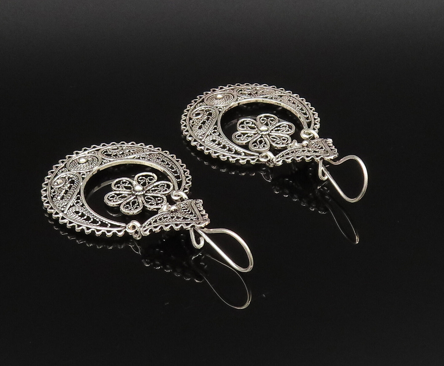 925 Silver  Vintage Wavy Edge Rope Twist Spirals Floral Earrings  EG12056