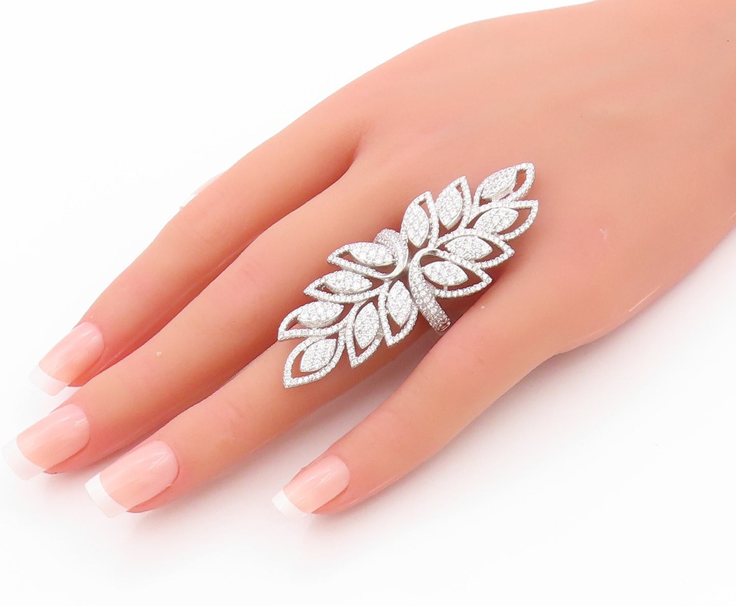 925 Sterling Silver Vintage Ring CZ Inlay Large Leaves Cutout  Sz 7  RG32331