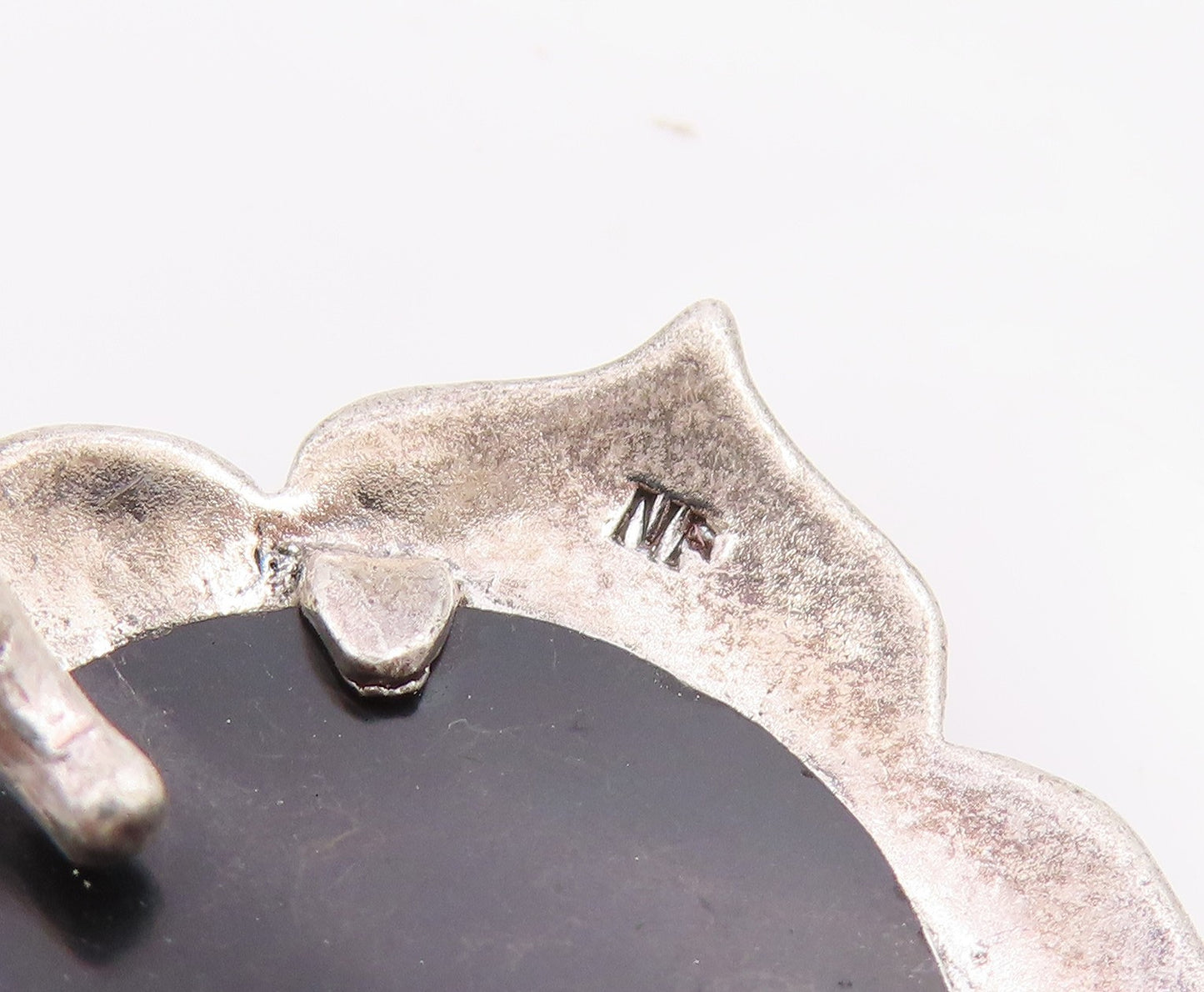 925 Sterling Silver Vintage Pendant Cabochon Onyx Floral Petal Charm  PT25486