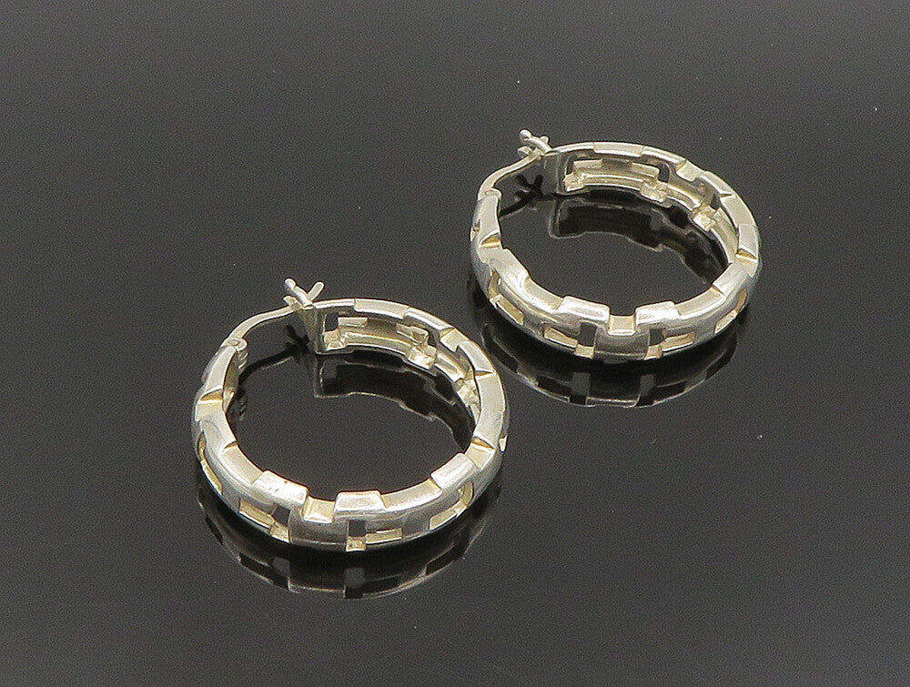 925 Sterling Silver  Vintage T Pattern Cut Out Hoop Earrings  EG11577
