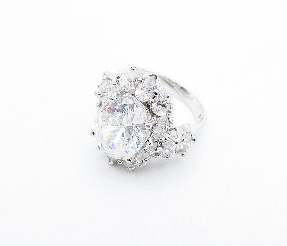 925 Sterling Silver  Sparkling Cubic Zirconia Floral Cocktail Ring Sz 6 RG5282