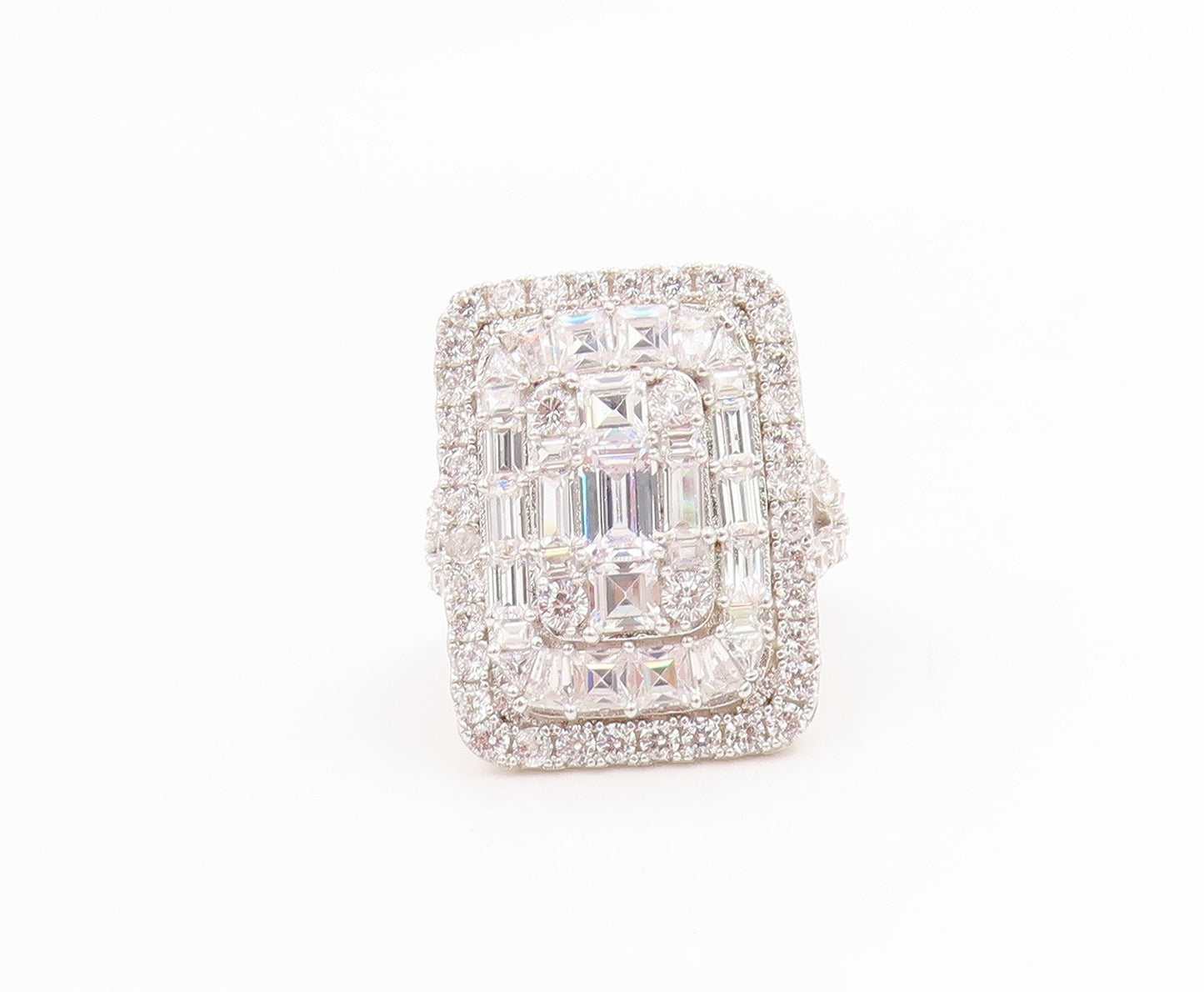 925 Sterling Silver Vintage Ring Sparkling CZ Geometric Band  Sz 7.5  RG35632