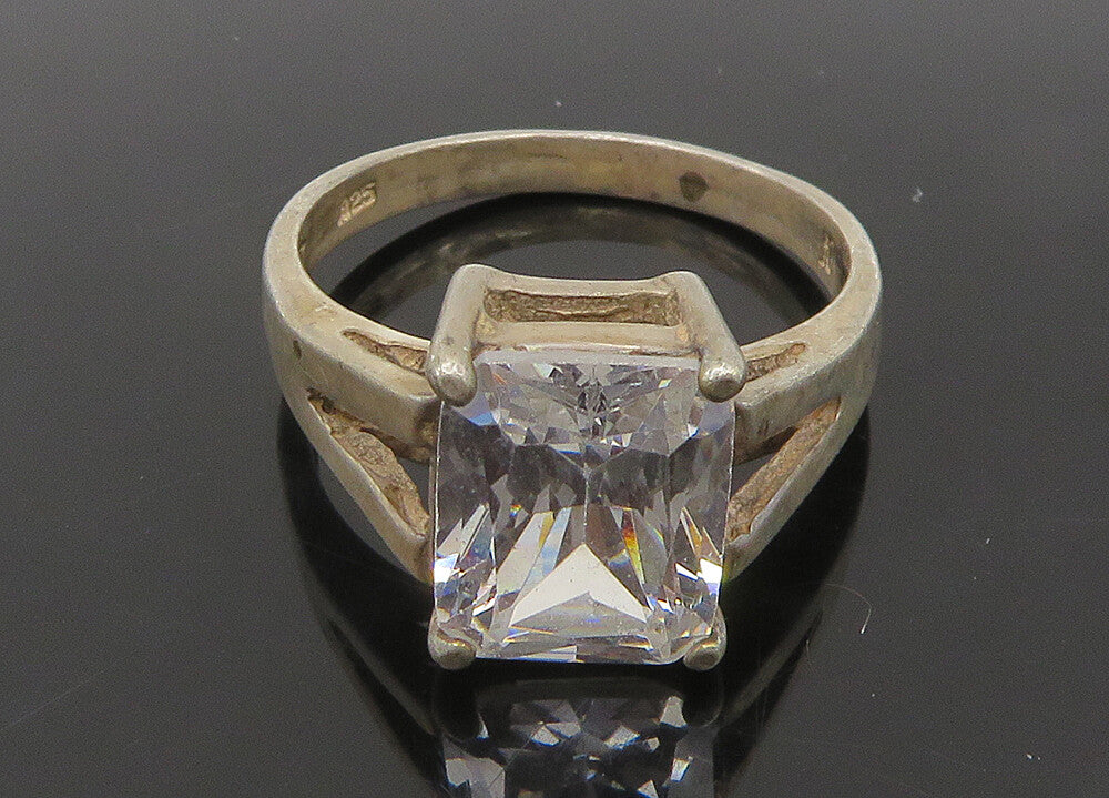 925 Sterling Silver  Vintage Cubic Zirconia Split Shank Band Ring Sz 8 RG21198