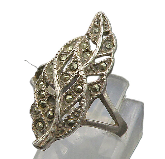 925 Sterling Silver  Vintage Marcasite Leaf Cocktail Ring Sz 6.5  RG15759