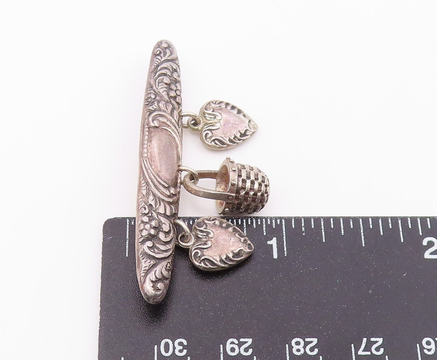 925 Sterling Silver  Vintage Love Hearts & Basket Charmed Brooch Pin  BP8528