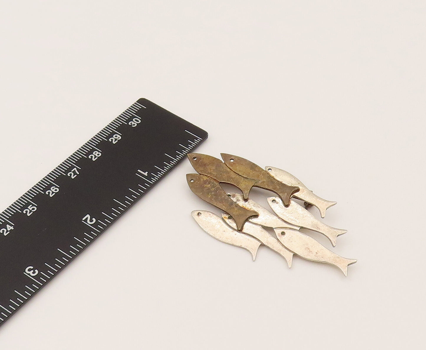 MEXICO 925 Silver  Vintage Two Tone Swimming Fish Family Brooch Pin  BP10237