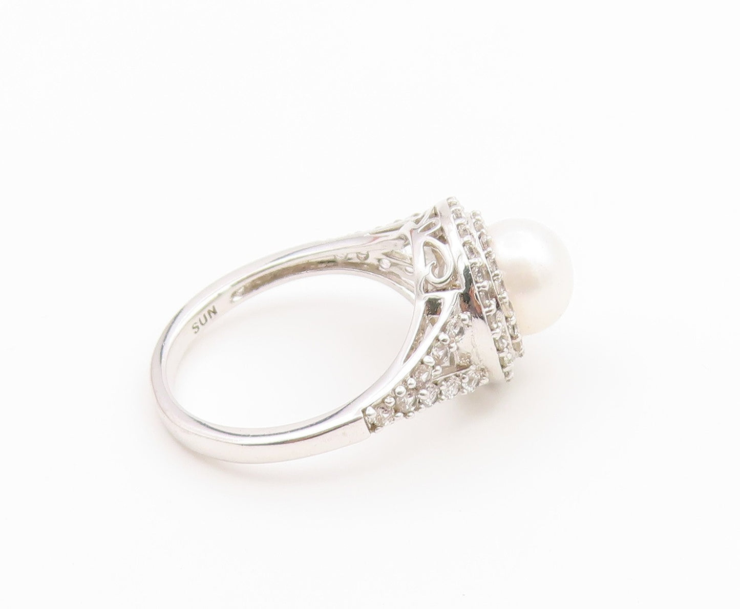 925 Sterling Silver Vintage Ring Pearl & Halo CZ Statement Band  Sz 7  RG36917