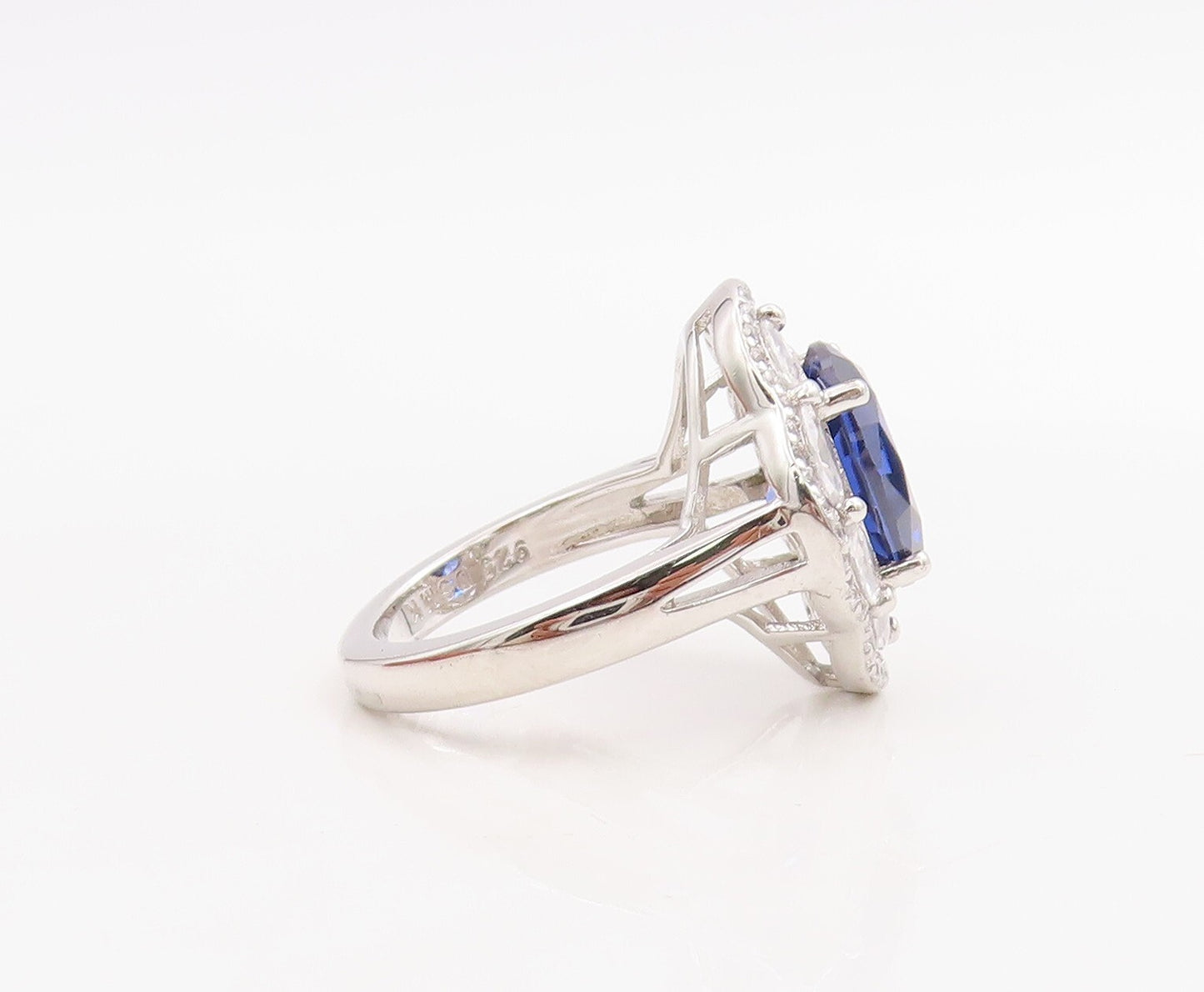 925 Sterling Silver Vintage Ring Oval Sapphire & CZ Floral Inlay Sz 7.5  RG30704