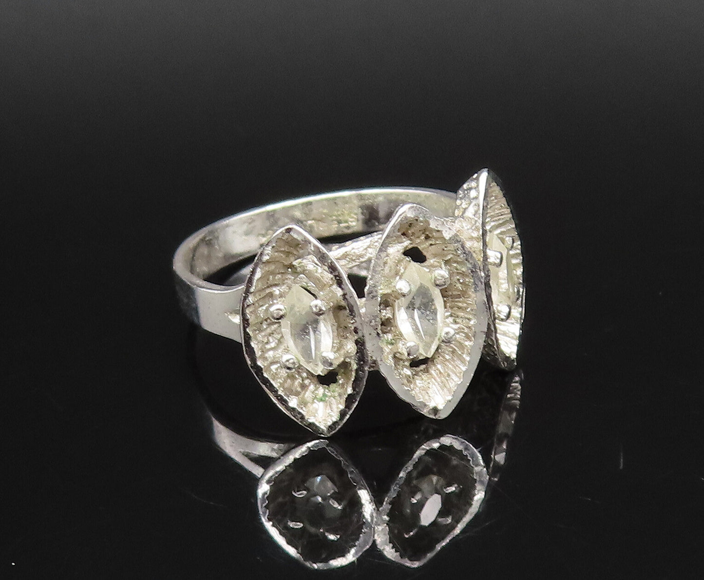 925 Silver  Vintage Three Stone Marquise Shaped Topaz Ring Sz 8.25  RG26103