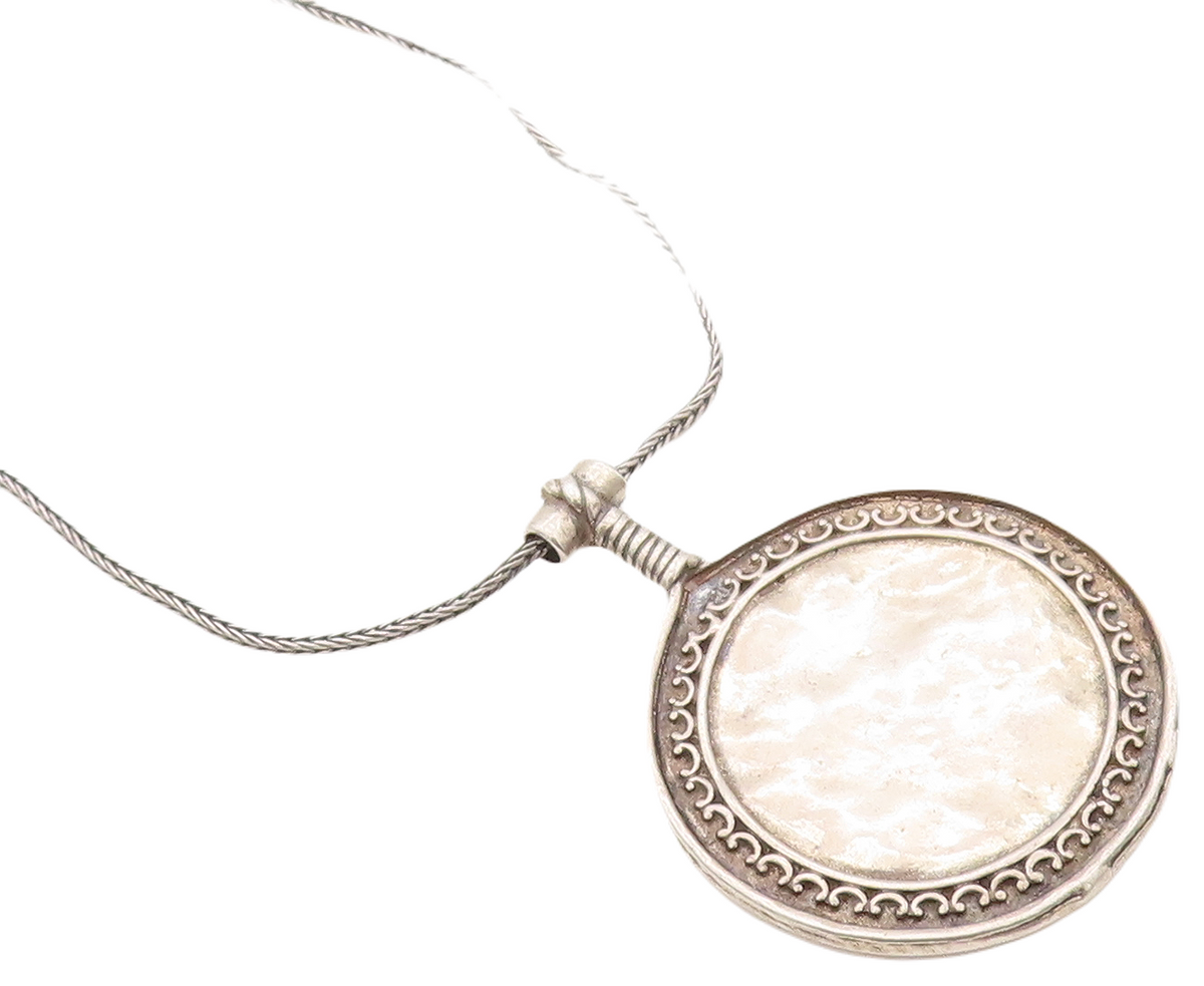 925 Sterling Silver Vintage Necklace SHABLOOL ISRAEL Carved Round Pendent NE4318