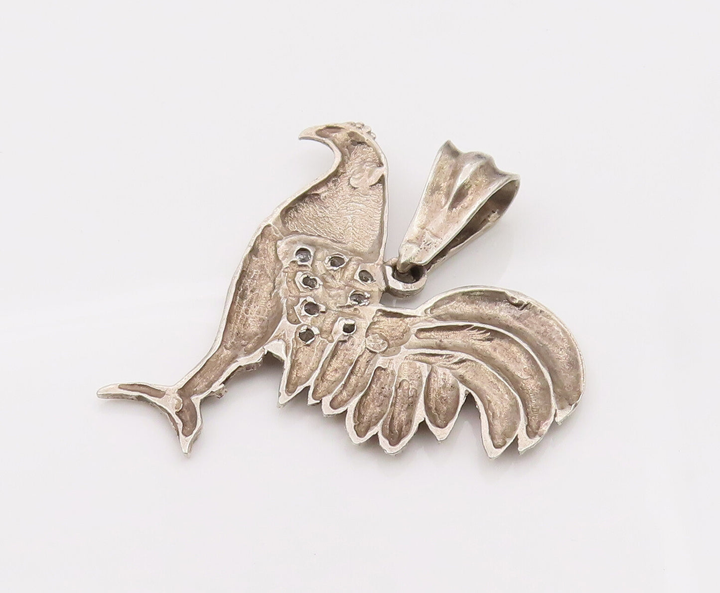 925 Sterling Silver Vintage Cubic Zirconia Carved Hen Big Pendant PT22115
