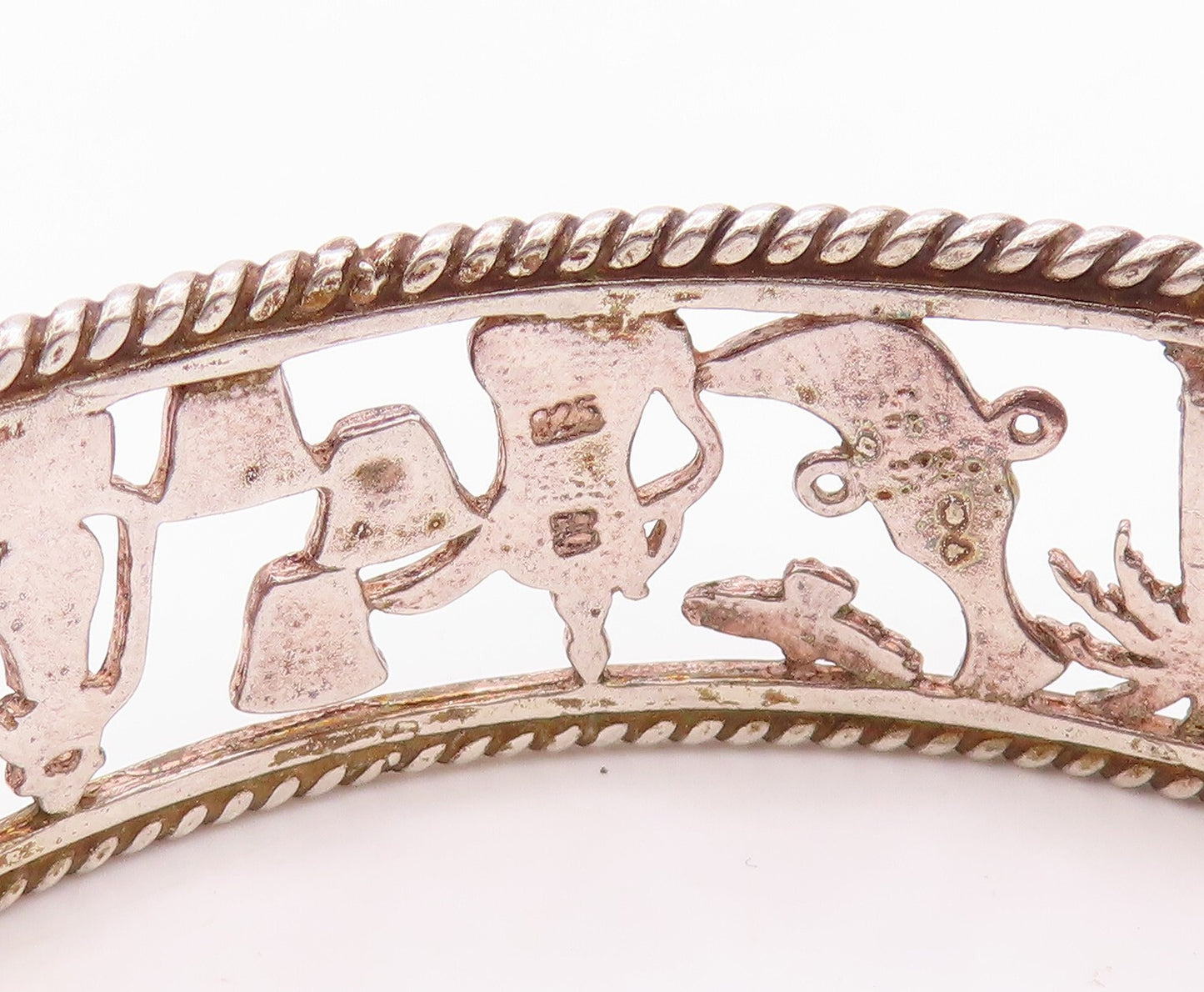 925 Sterling Silver Vintage Bracelet Solid Trible Wildlife Cutout Bangle BT10832