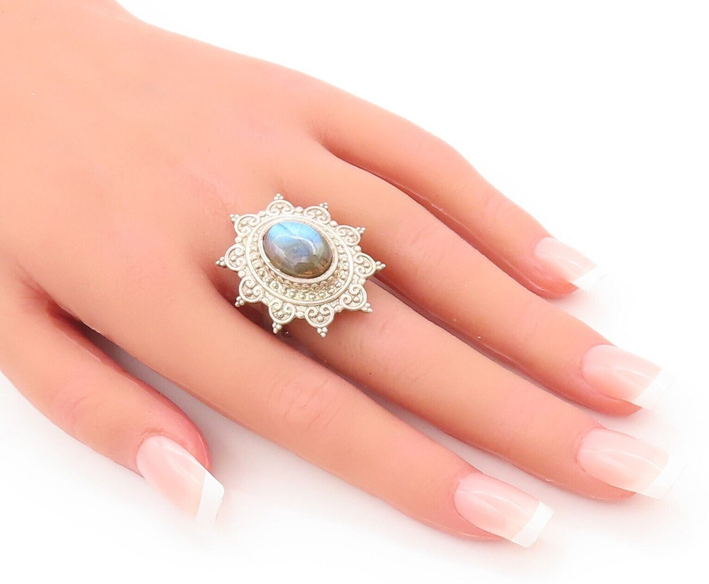 925 Sterling Silver Vintage Ring Swirly Carved Cabochon Labradorite Sz 8 RG28429