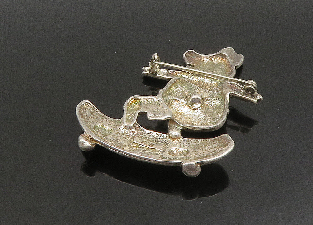 925 Sterling Silver Vintage Shiny Skateboarding Pig Brooch Pin BP9088