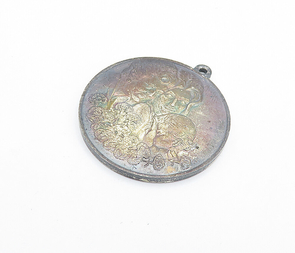 925 Sterling Silver  Vintage Mother's Day Quote Family Scene Pendant  PT4228