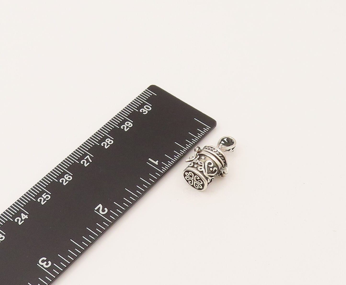 925 Sterling Silver  Vintage Heart Shaped Scrollwork Pendant (OPENS)  PT21996