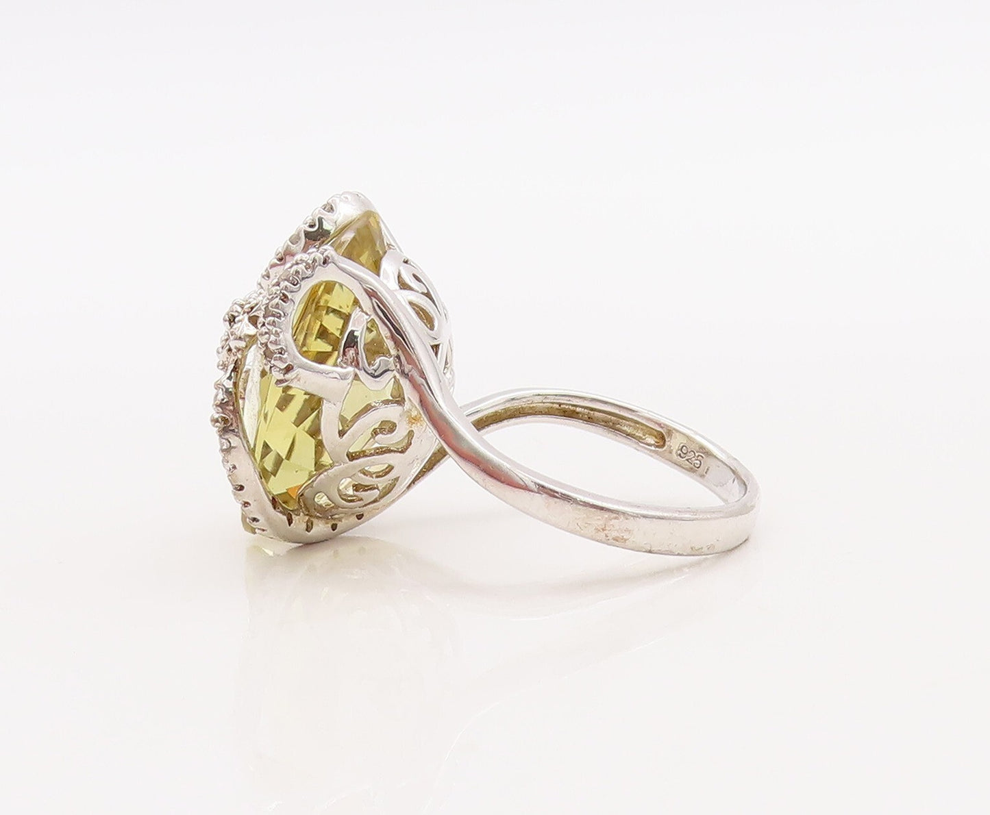 925 Sterling Silver Vintage Ring Floral Carved Amorphas Lime Quartz Sz 9 RG29865