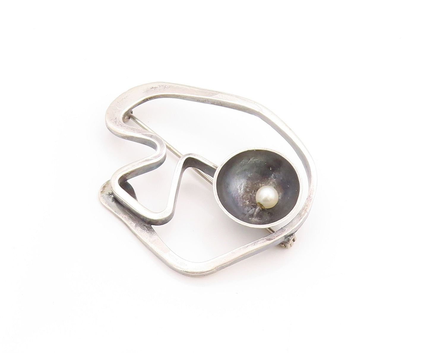 925 Sterling Silver Vintage Brooch Pearl Dark Tone Brutalist Design Cut  BP11512