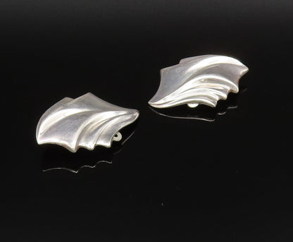 925 Sterling Silver  Vintage Polished Scalloped Non Pierced Earrings  EG12053